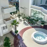 Apartamento Azure View A20 *