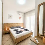 Apartment Azure View A20 *