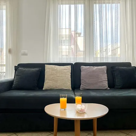 Azure View A20 Апартаменты